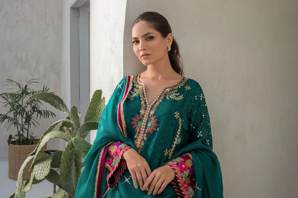 Pepper Green Cotton Net Kurta With Kamdani Detailing - Image 4